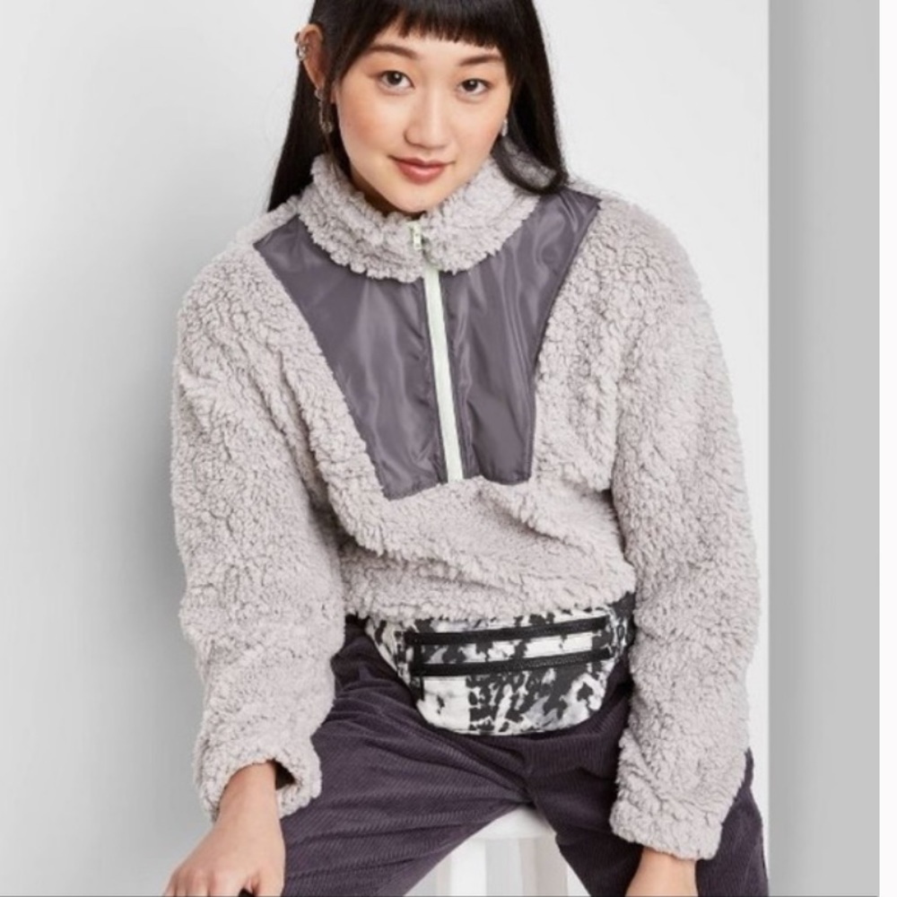 Gray Long Sleeve Pullover Zip Sherpa Jacket